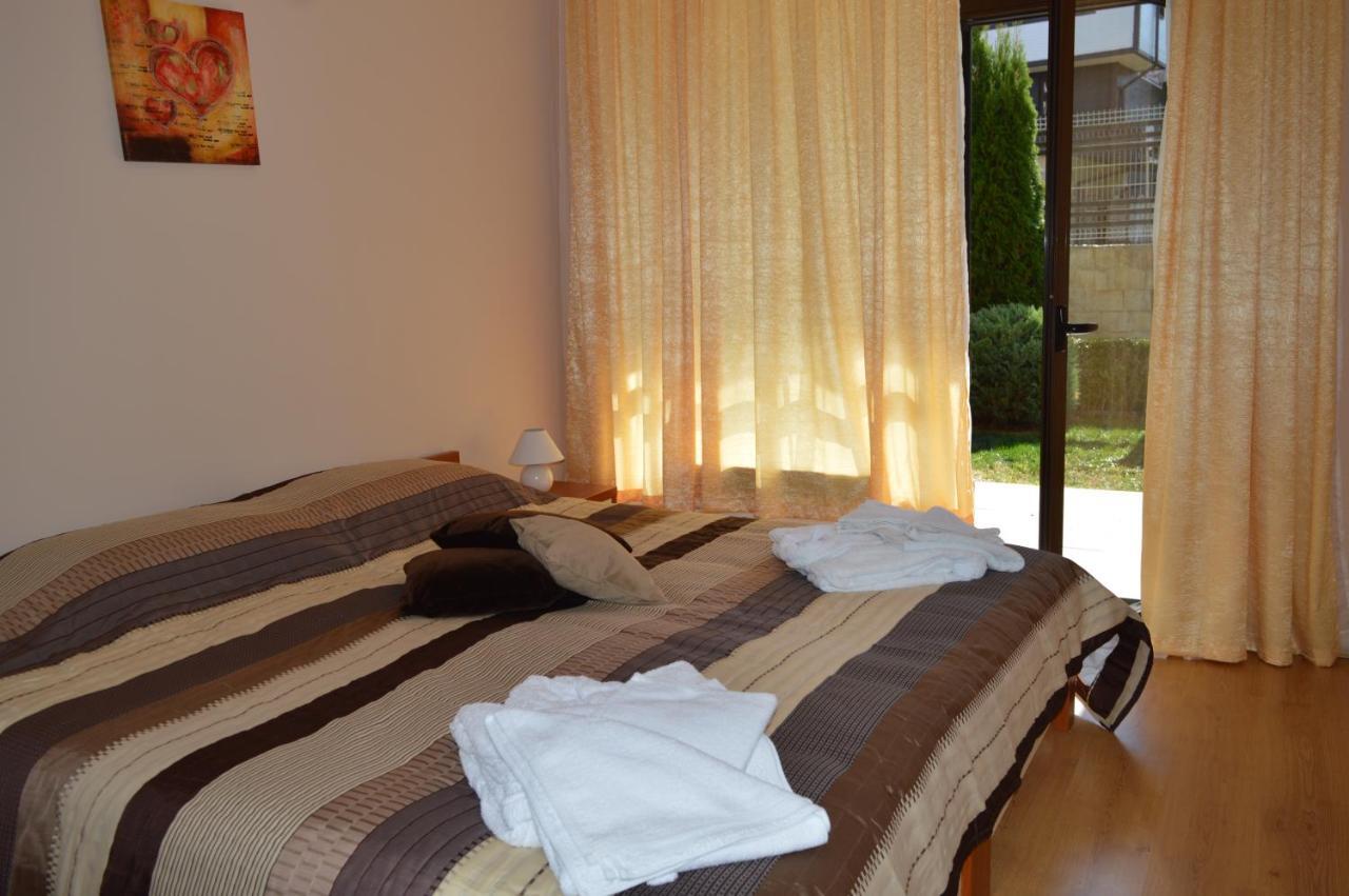 Stylish 1 Bedroom Apartment In Aspen Golf Resort Банско Экстерьер фото